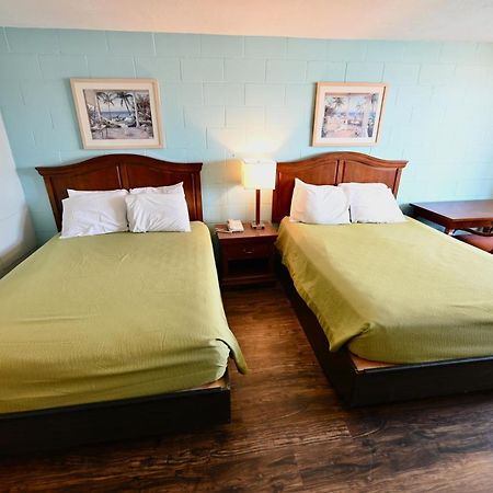 סנט ג'ורג' איילנד Buccaneer Inn מראה חיצוני תמונה